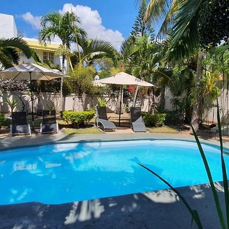 Explora Prestige Bed & Breakfast Blue Bay Bagian luar foto