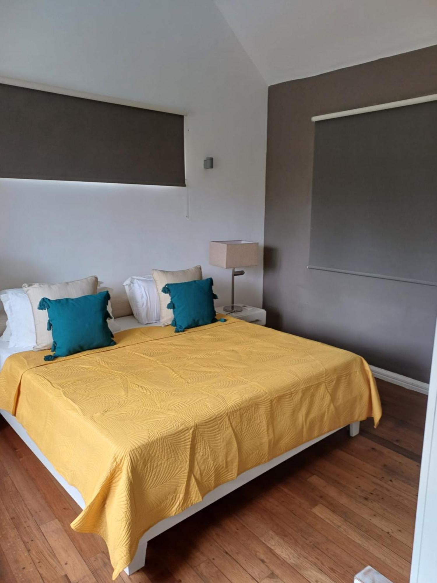 Explora Prestige Bed & Breakfast Blue Bay Bagian luar foto