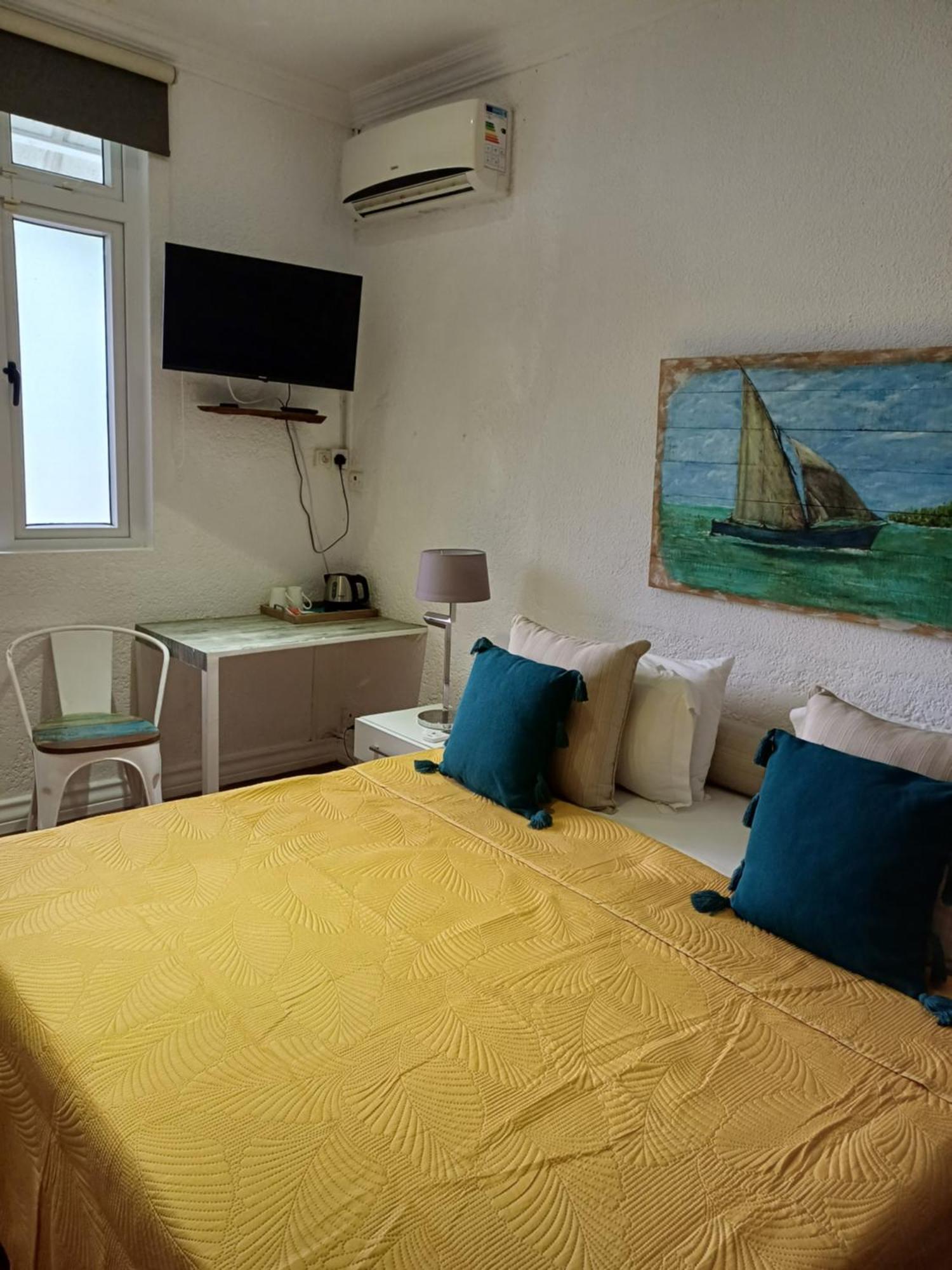 Explora Prestige Bed & Breakfast Blue Bay Bagian luar foto